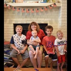 Meet your Posher, Evy